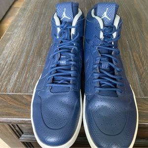 Size 10 - Jordan 1 Retro High Nouveau Navy Snake 2016